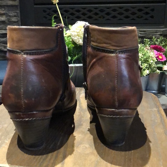 TAOS Alto Brown Leather Ankle Boots 10 - 10.5 - Picture 3 of 5